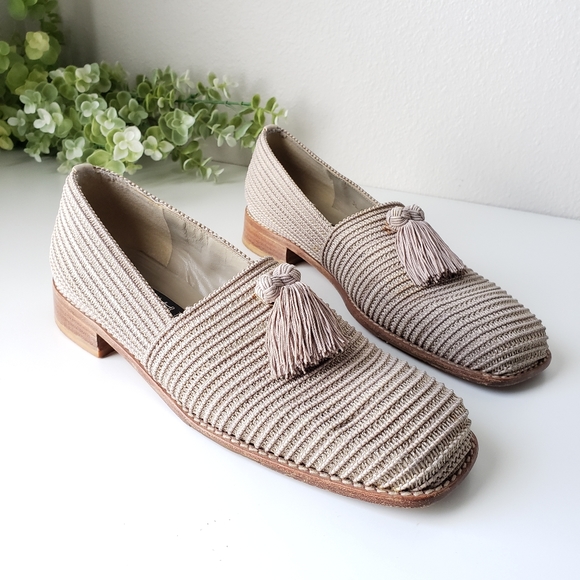 Stuart Weitzman Shoes - Stuart Weitzman tassel slip on vintage loafers